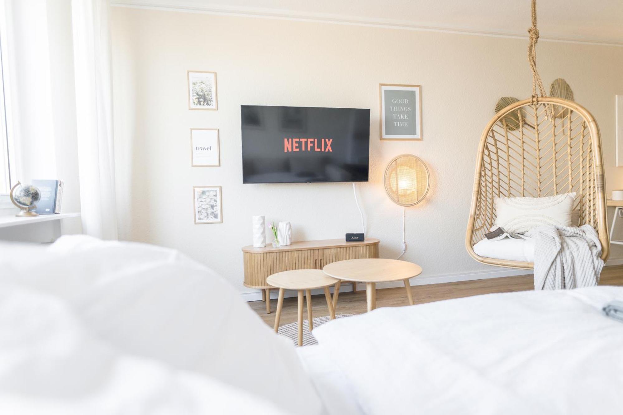 Wolfsburg Innenstadt - Happyhome - Direkt In Der Porschestrasse, 5 Personen & Kind, 3 Zimmer エクステリア 写真