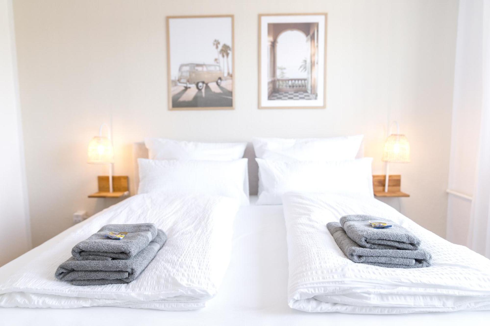 Wolfsburg Innenstadt - Happyhome - Direkt In Der Porschestrasse, 5 Personen & Kind, 3 Zimmer エクステリア 写真