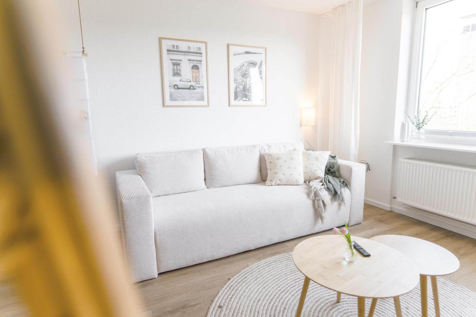 Wolfsburg Innenstadt - Happyhome - Direkt In Der Porschestrasse, 5 Personen & Kind, 3 Zimmer エクステリア 写真