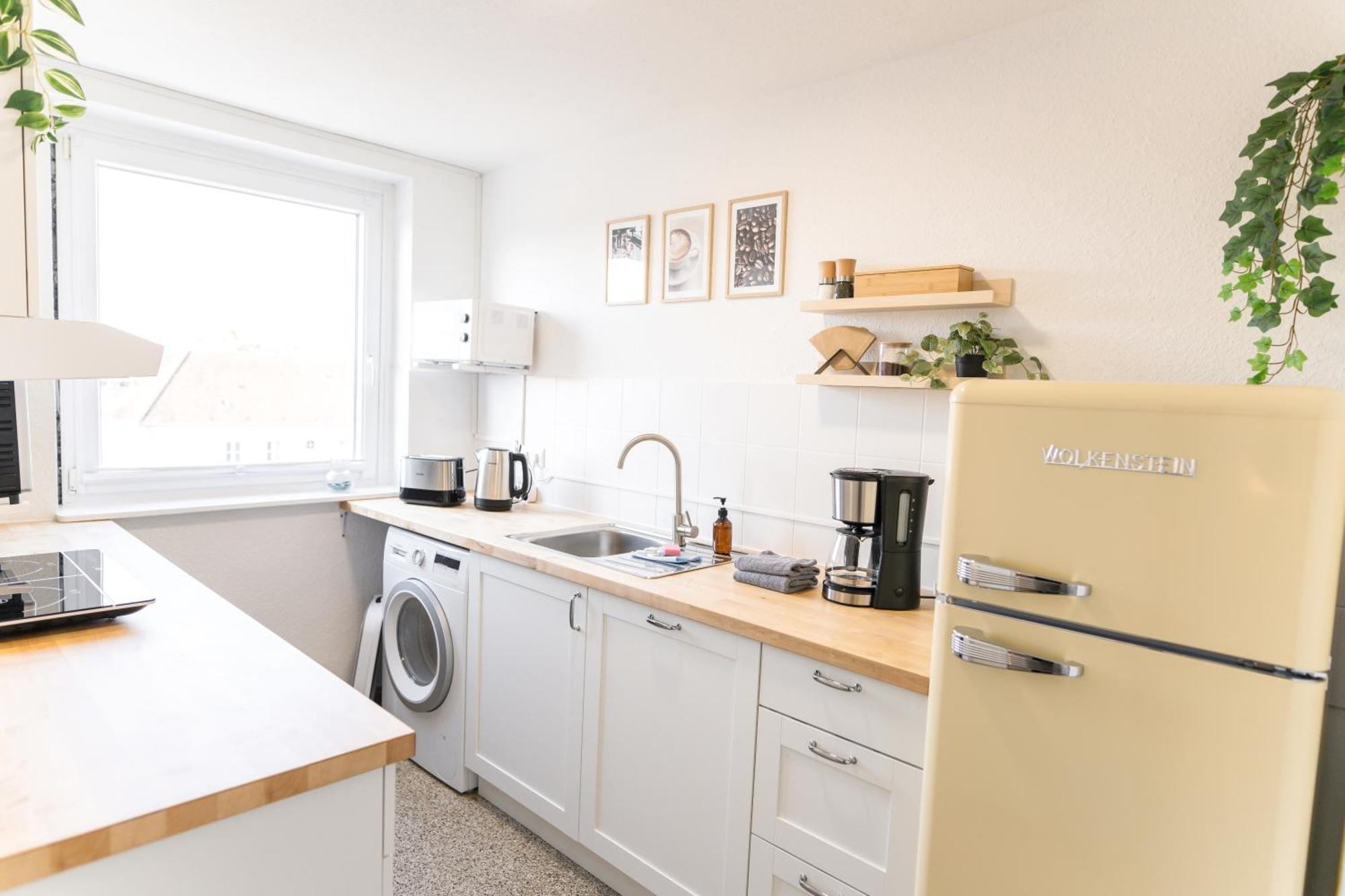 Wolfsburg Innenstadt - Happyhome - Direkt In Der Porschestrasse, 5 Personen & Kind, 3 Zimmer エクステリア 写真