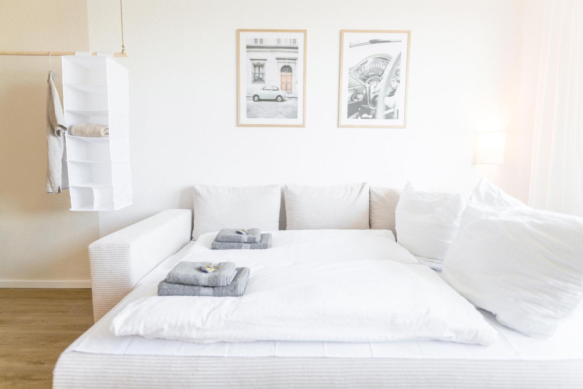 Wolfsburg Innenstadt - Happyhome - Direkt In Der Porschestrasse, 5 Personen & Kind, 3 Zimmer エクステリア 写真