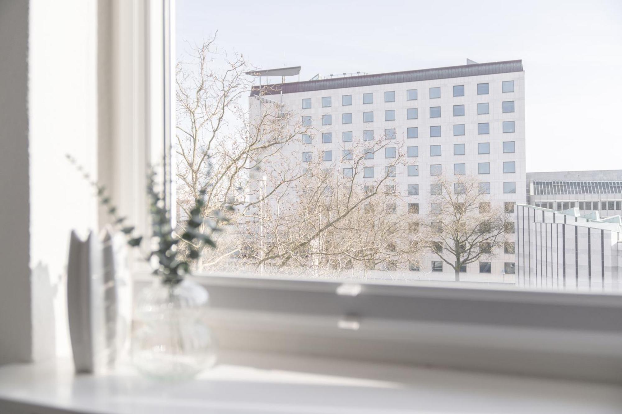 Wolfsburg Innenstadt - Happyhome - Direkt In Der Porschestrasse, 5 Personen & Kind, 3 Zimmer エクステリア 写真