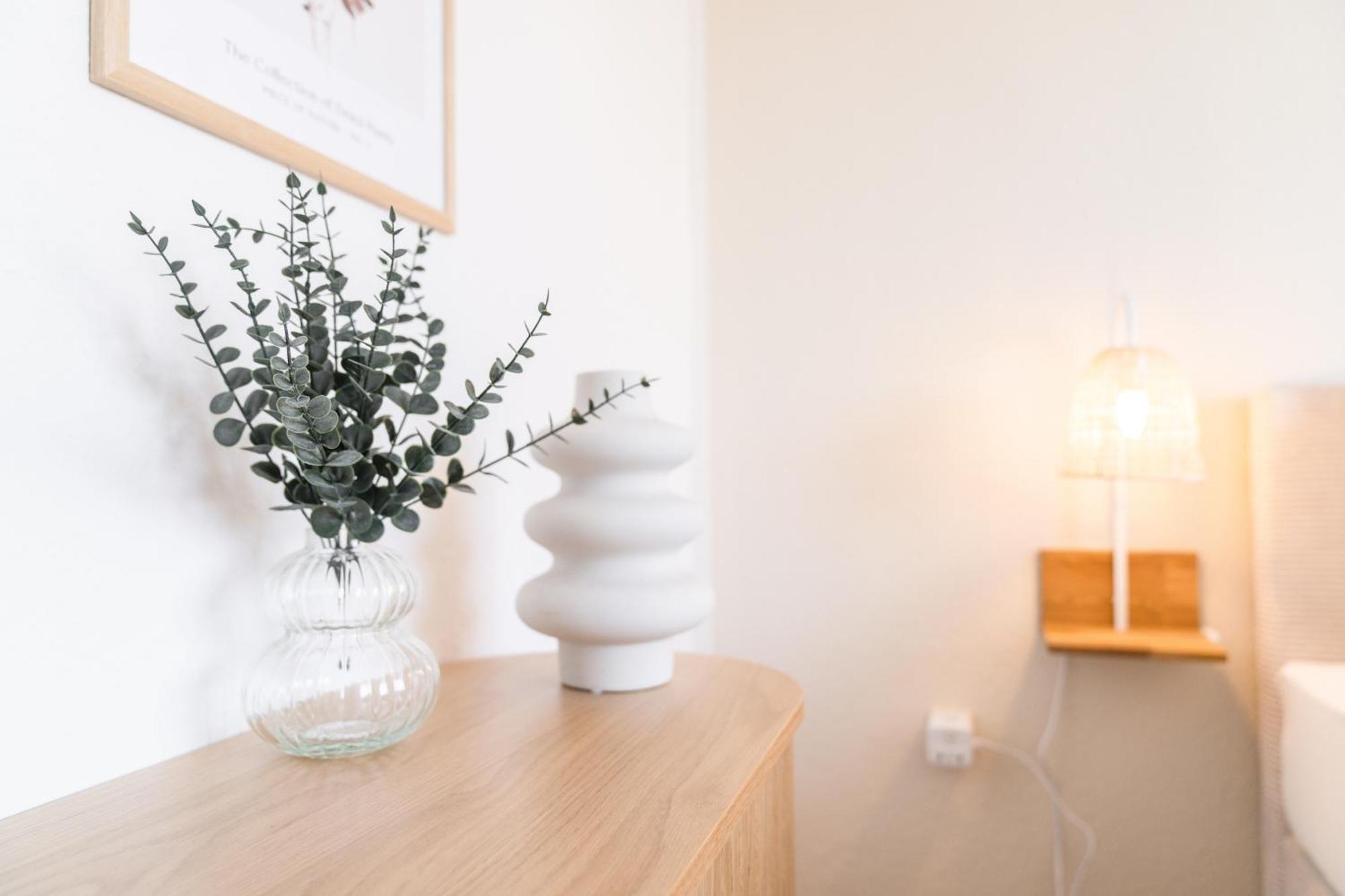 Wolfsburg Innenstadt - Happyhome - Direkt In Der Porschestrasse, 5 Personen & Kind, 3 Zimmer エクステリア 写真